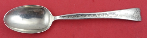 Teaspoon w/ fish in seaweed  6